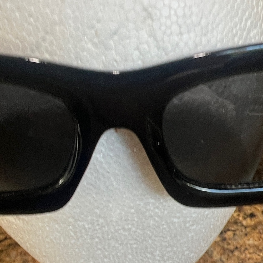 Prada cat eye style Black Rectangular Sunglasses … - image 5